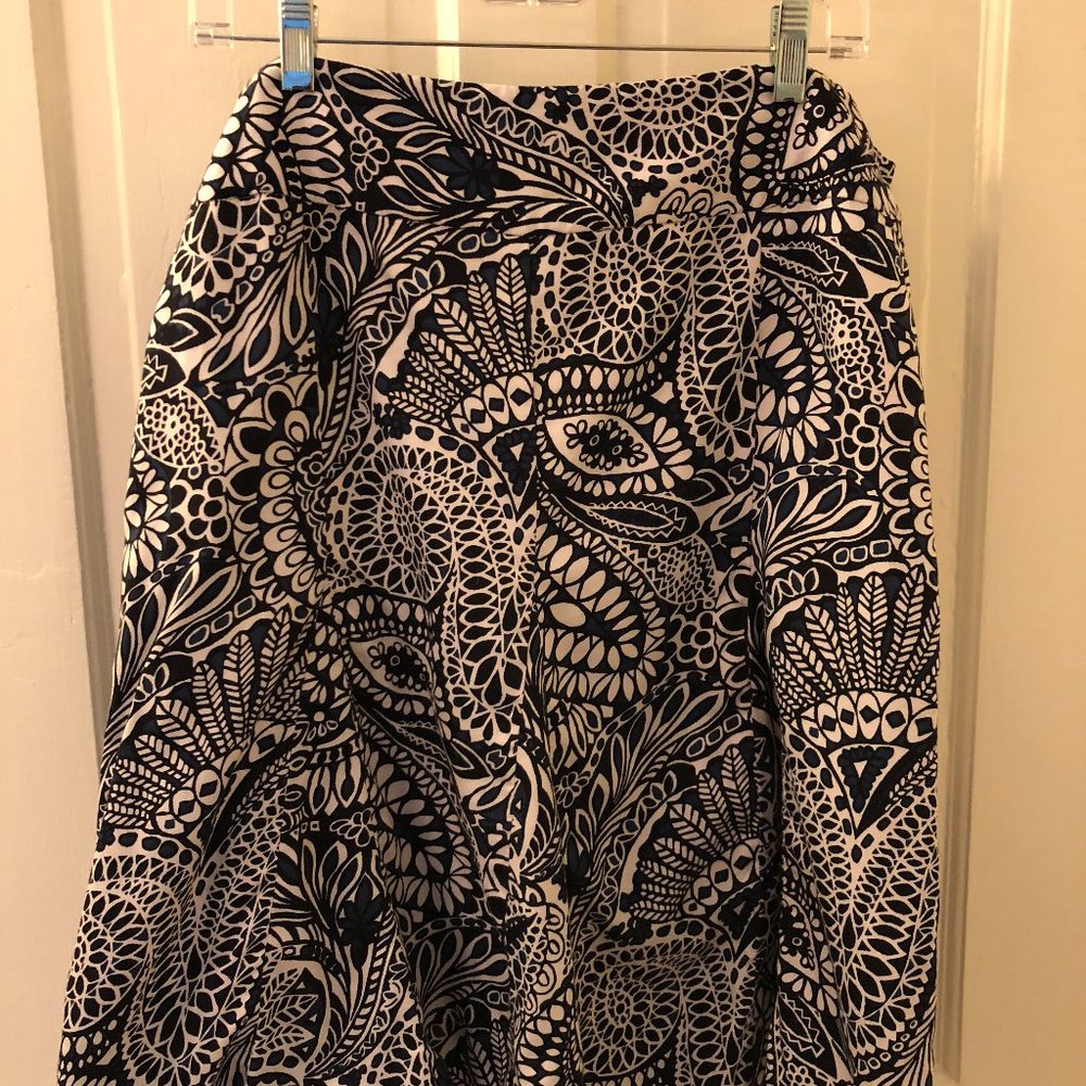 Ann Taylor Blue & White Cotton Flare Skirt Size 12